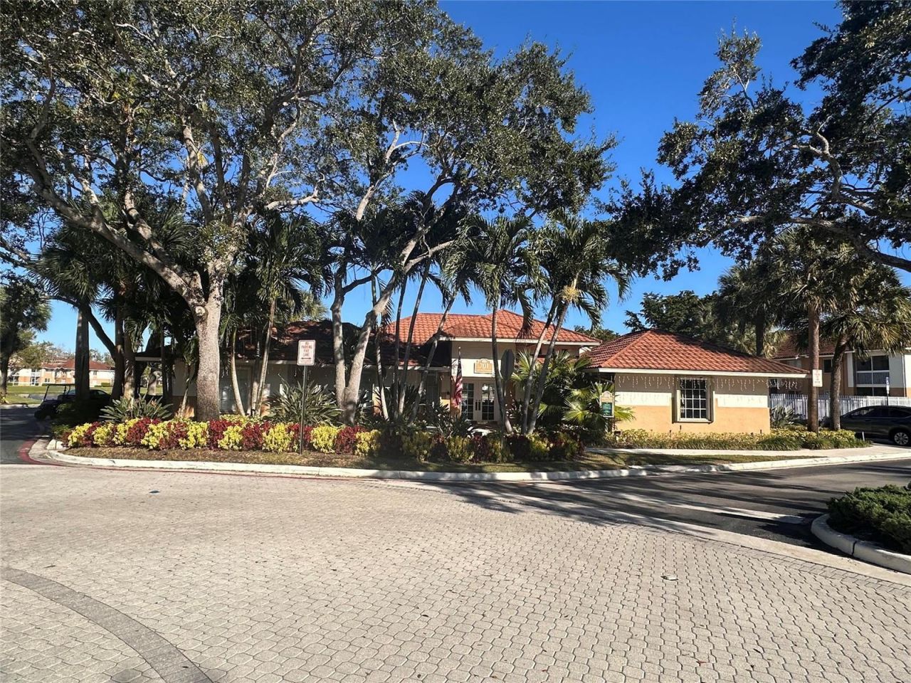729 NW 91st Terrace , Unit 729, Plantation, FL 33324 Photo