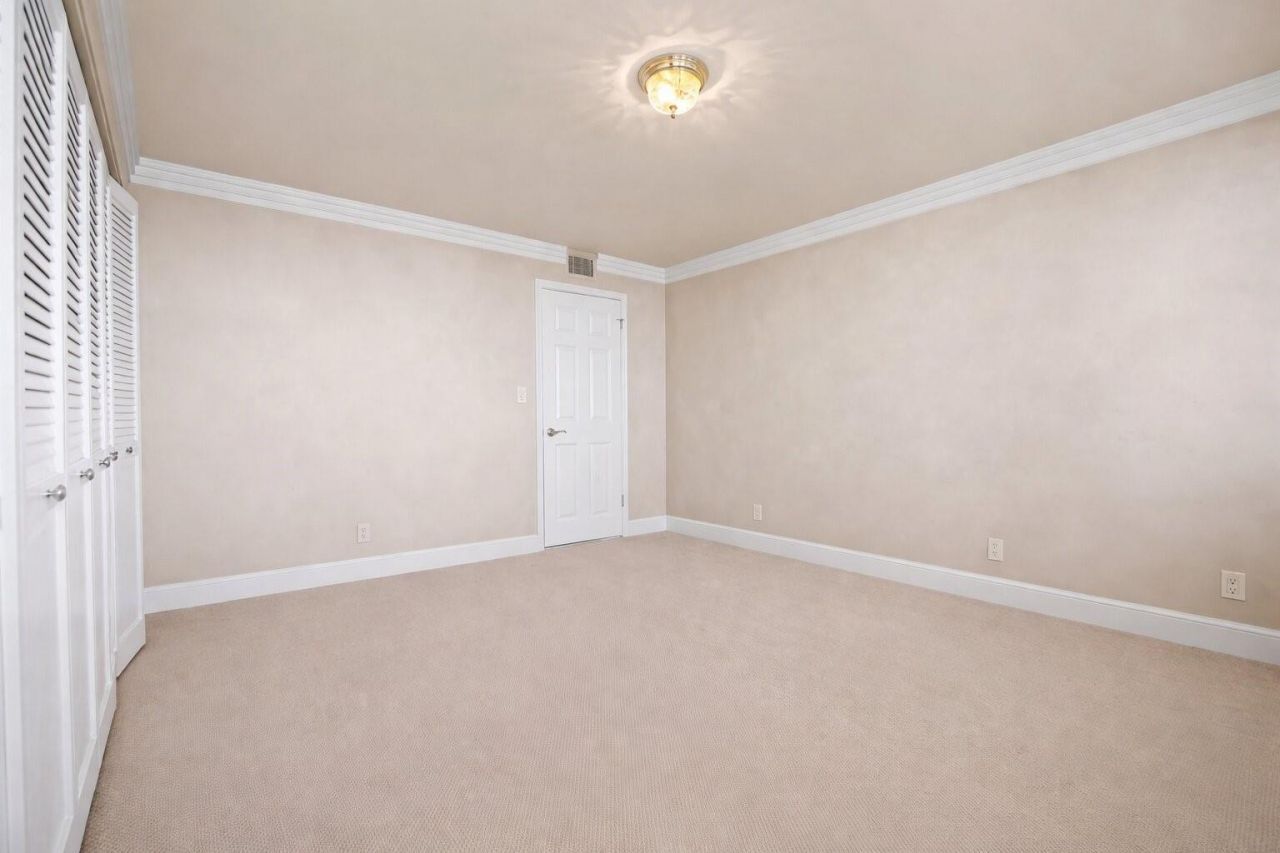 936 Intracoastal Drive , Unit 19F, Fort Lauderdale, FL 33304 Photo