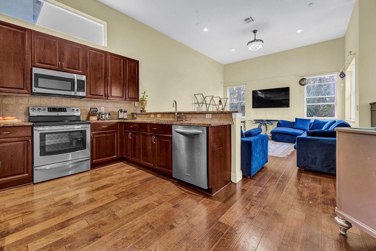 7104 NW 48th Lane , Coconut Creek, FL 33073 Photo
