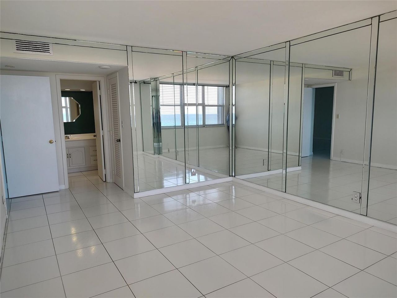 1012 N Ocean Boulevard , Unit 602, Pompano Beach, FL 33062 Photo