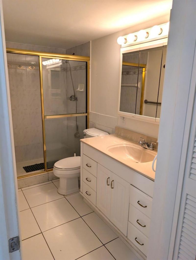 1012 N Ocean Boulevard , Unit 602, Pompano Beach, FL 33062 Photo
