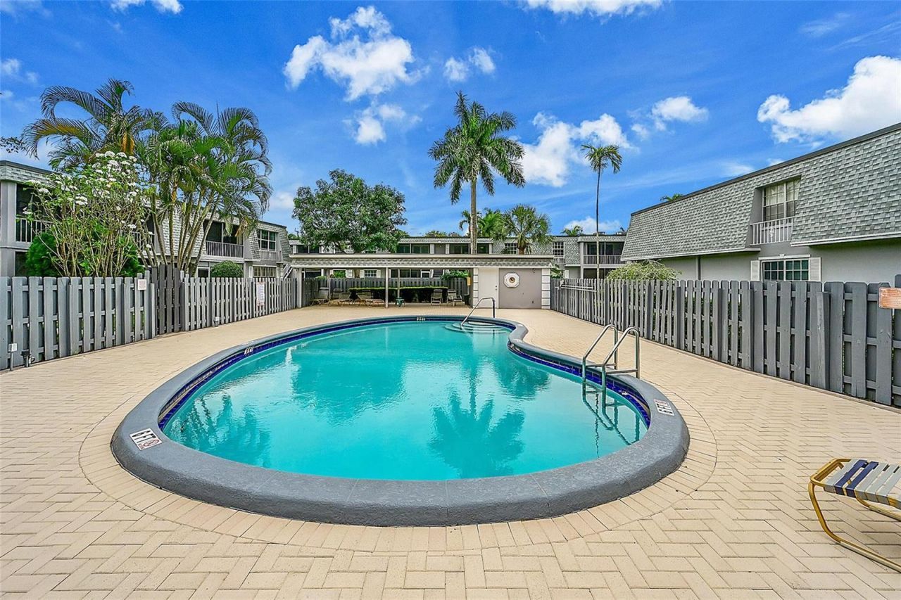 428 NW 70th Avenue , Unit 140, Plantation, FL 33317 Photo