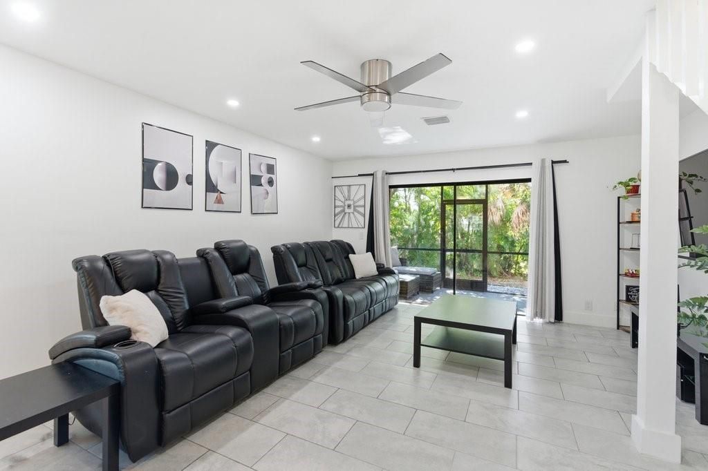 10900 W Sample Road , Coral Springs, FL 33065 Photo