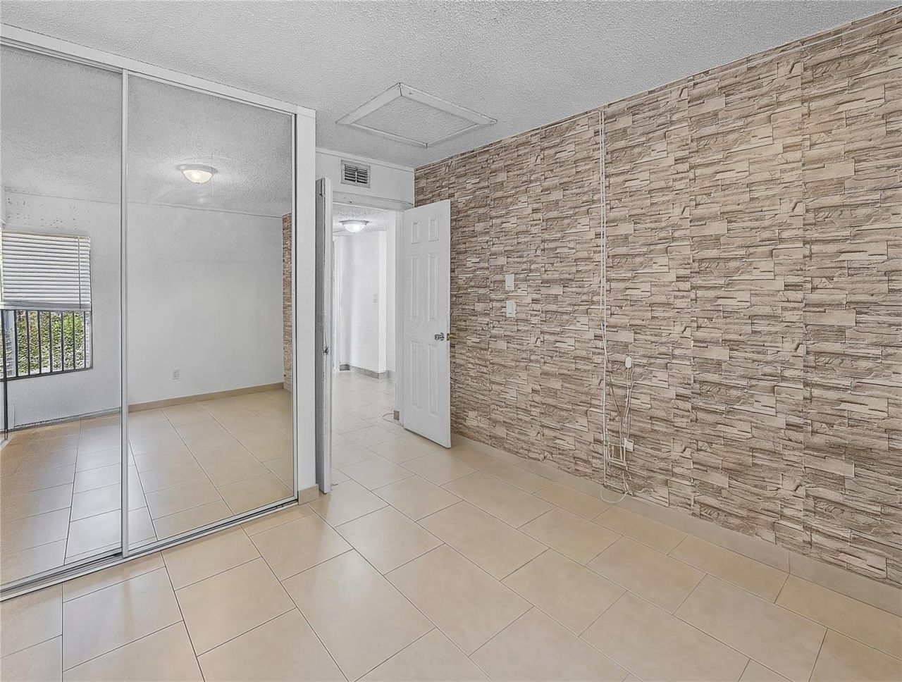 3413 Cocoplum Circle , Unit 3407, Coconut Creek, FL 33063 Photo