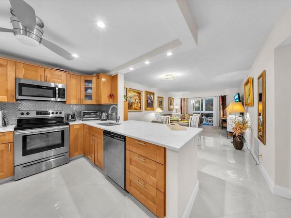 2515 NE 1st Court , Unit 314, Boynton Beach, FL 33435