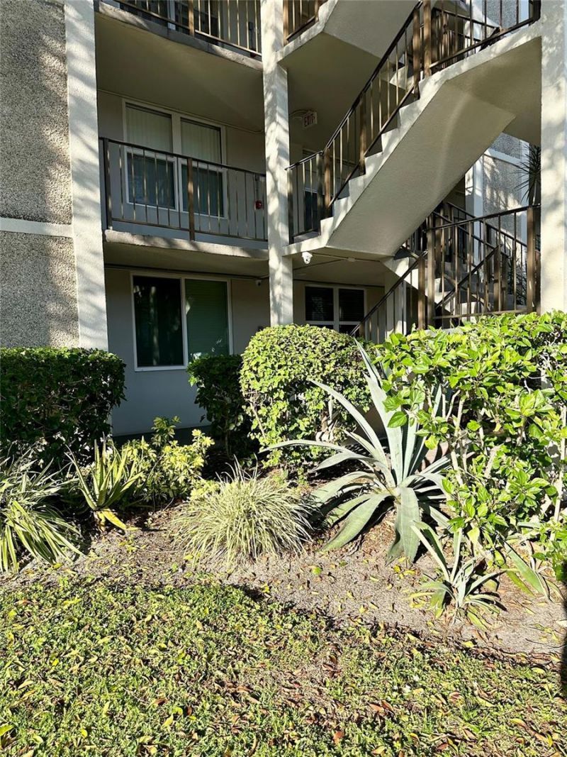 4899 NW 26th Court , Unit 249, Lauderdale Lakes, FL 33313 Photo