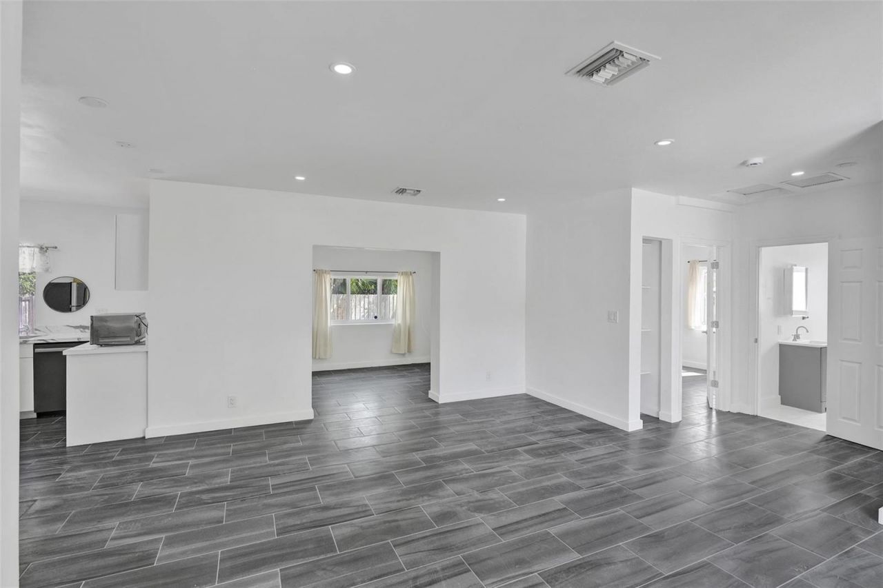 1904 SE 1st Avenue , Fort Lauderdale, FL 33316 Photo