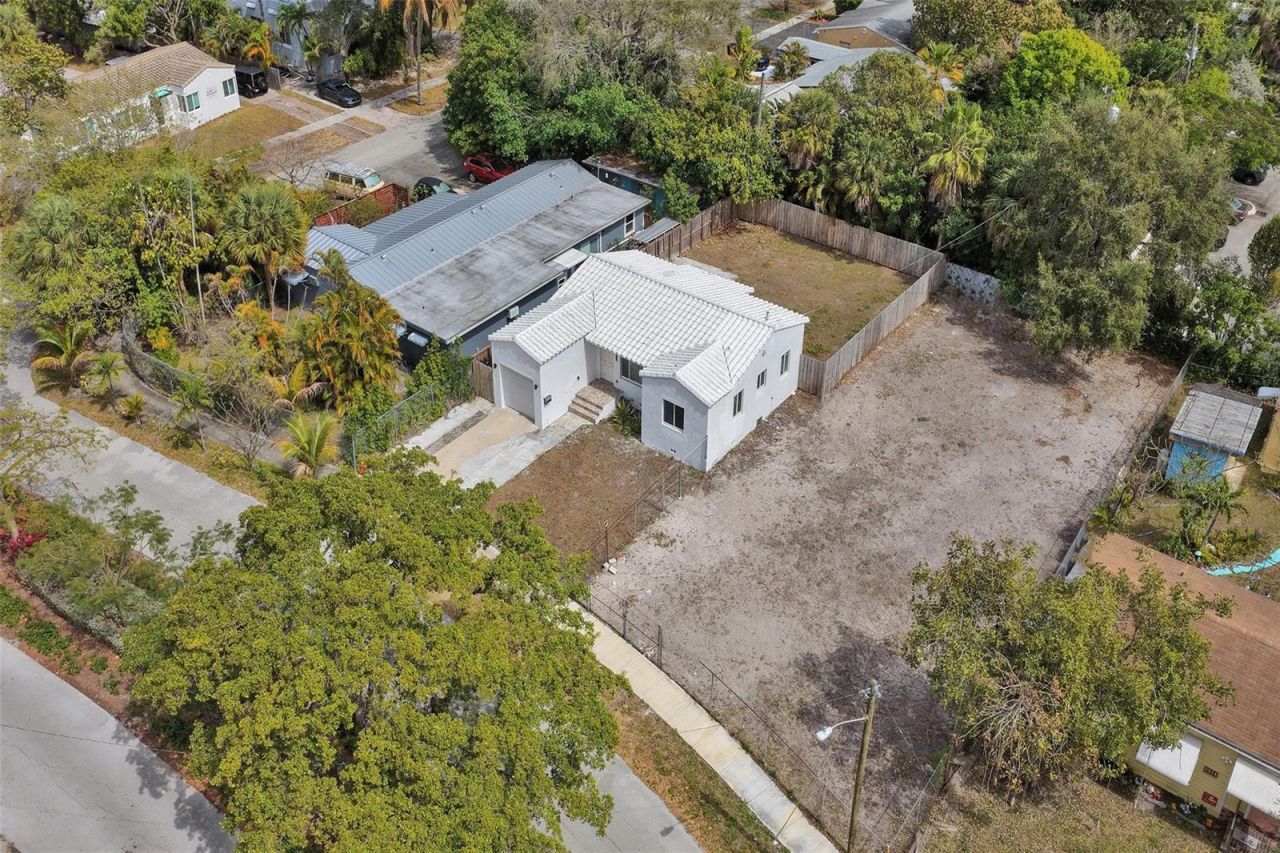 1904 SE 1st Avenue , Fort Lauderdale, FL 33316 Photo