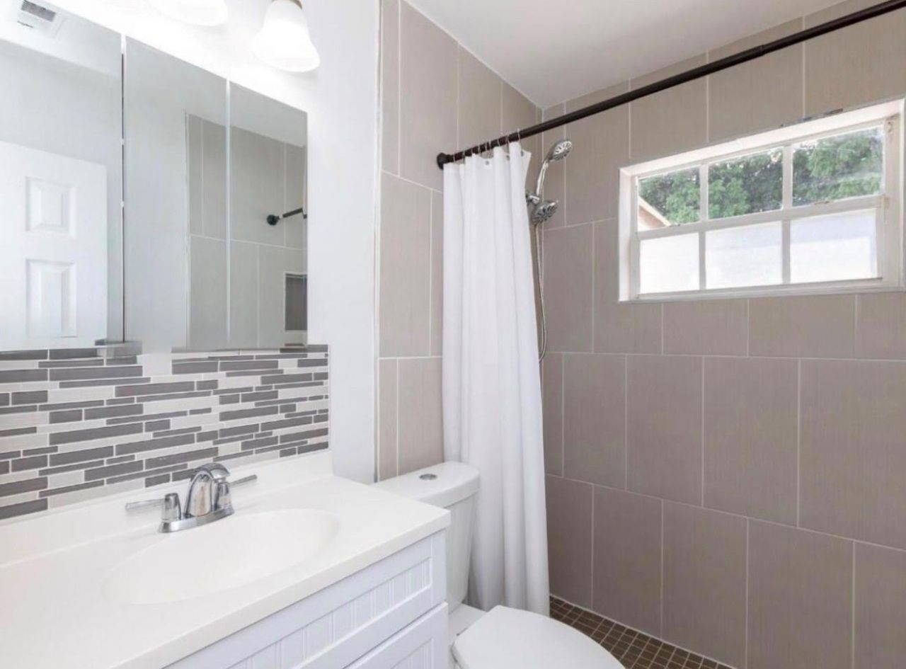 1398 SW 47th Terrace , Fort Lauderdale, FL 33317 Photo