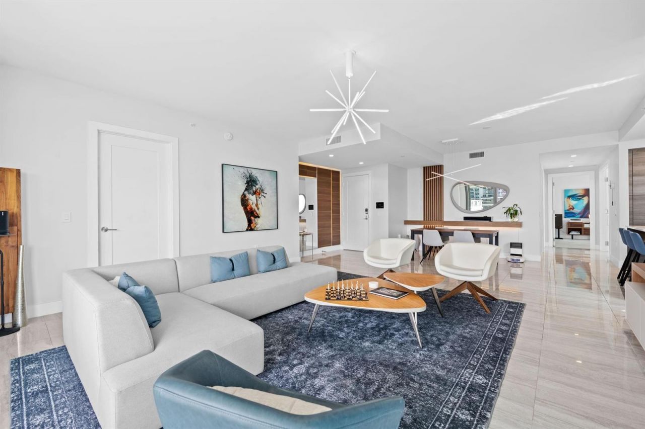 100 E Las Olas Boulevard , Unit 2404, Fort Lauderdale, FL 33301 Photo