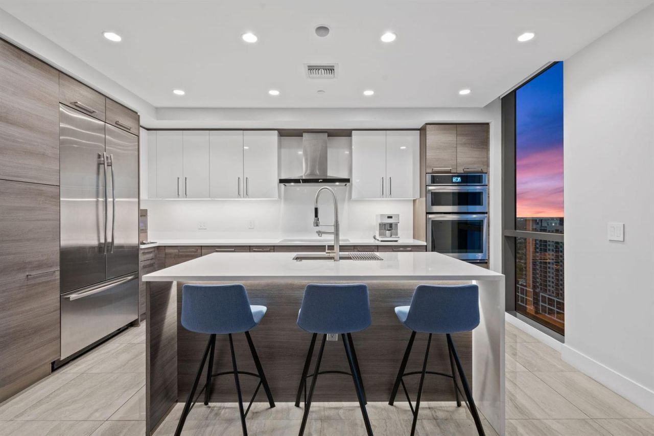 100 E Las Olas Boulevard , Unit 2404, Fort Lauderdale, FL 33301 Photo