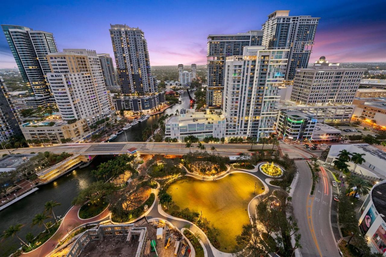 100 E Las Olas Boulevard , Unit 2404, Fort Lauderdale, FL 33301 Photo