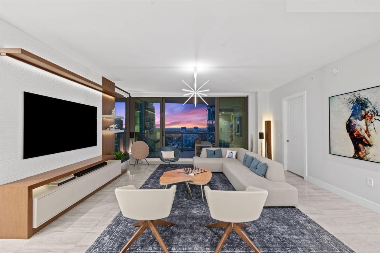 100 E Las Olas Boulevard , Unit 2404, Fort Lauderdale, FL 33301 Photo