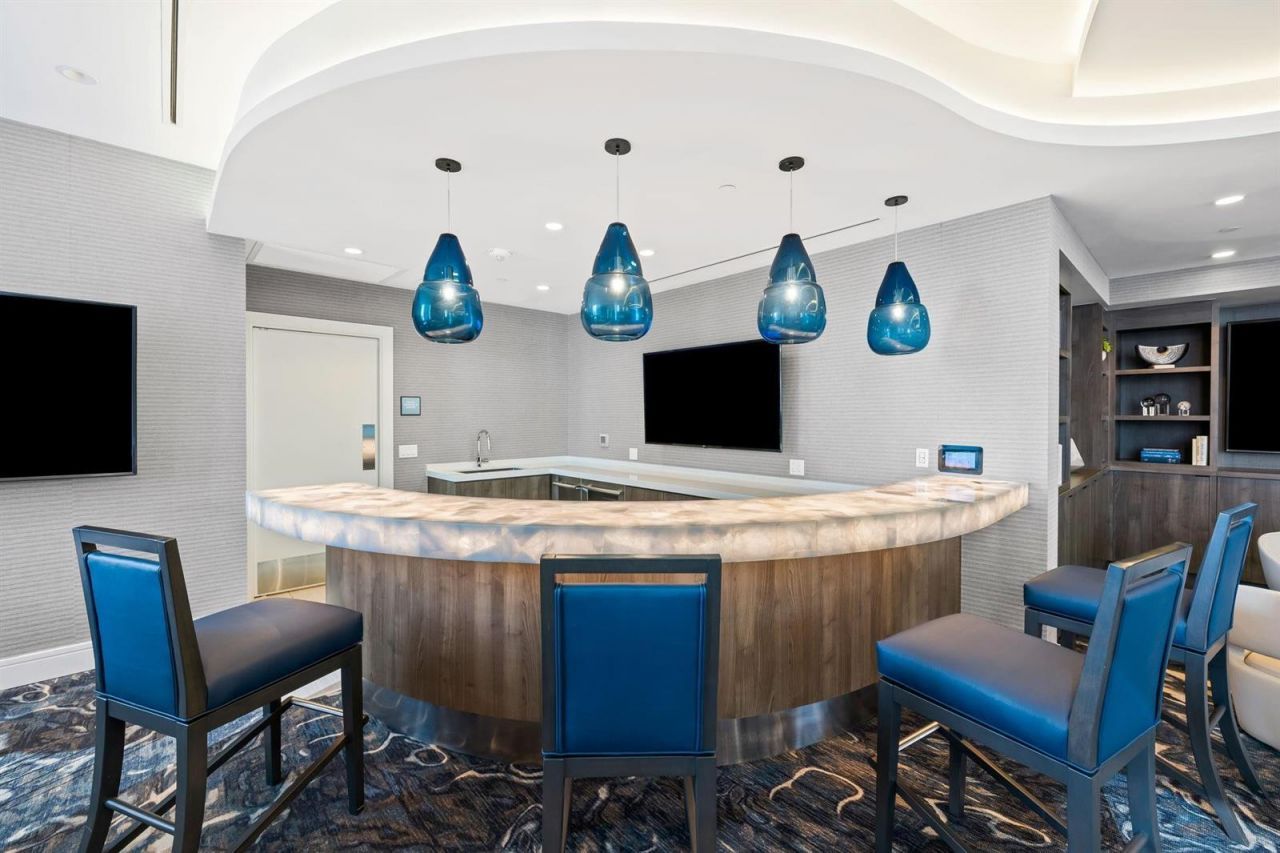 100 E Las Olas Boulevard , Unit 2404, Fort Lauderdale, FL 33301 Photo