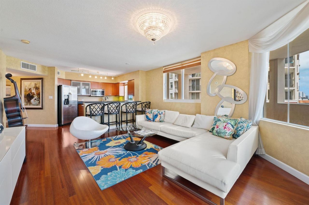 2001 N Ocean Boulevard , Unit 605, Fort Lauderdale, FL 33305 Photo