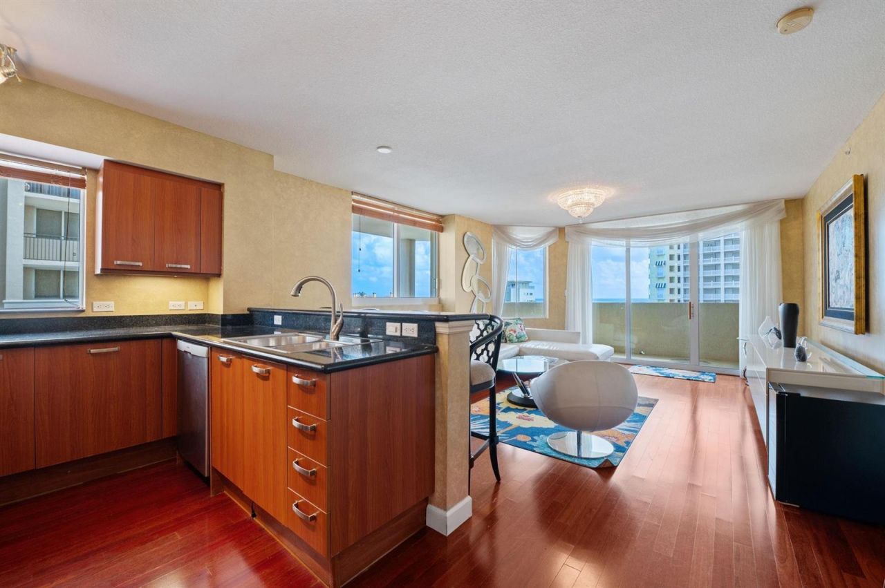 2001 N Ocean Boulevard , Unit 605, Fort Lauderdale, FL 33305 Photo