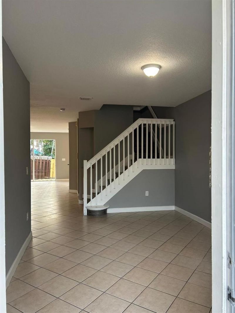 11486 NW 77th Street , Doral, FL 33178 Photo