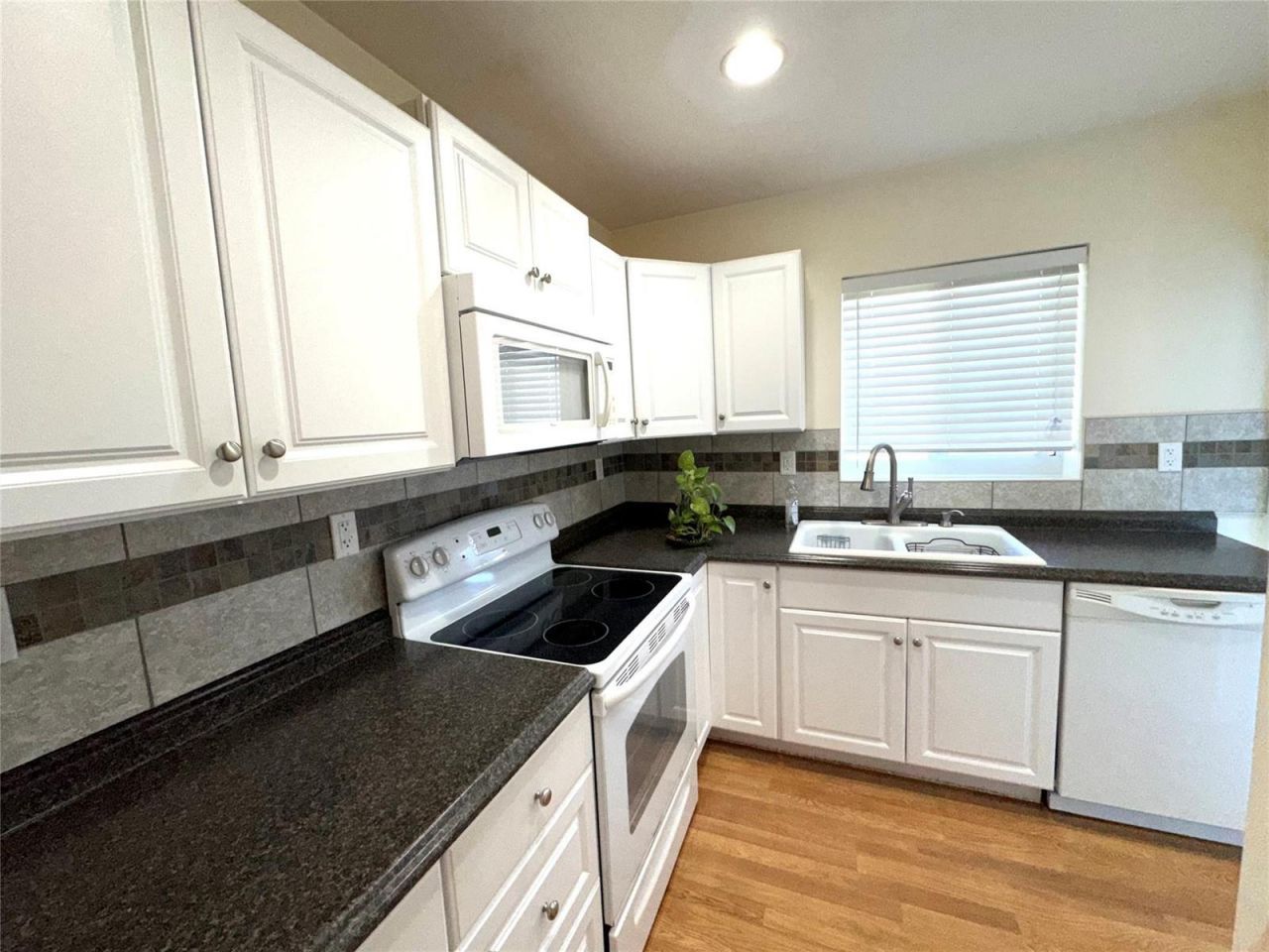2100 NE 38th Street , Unit 138, Lighthouse Point, FL 33064 Photo