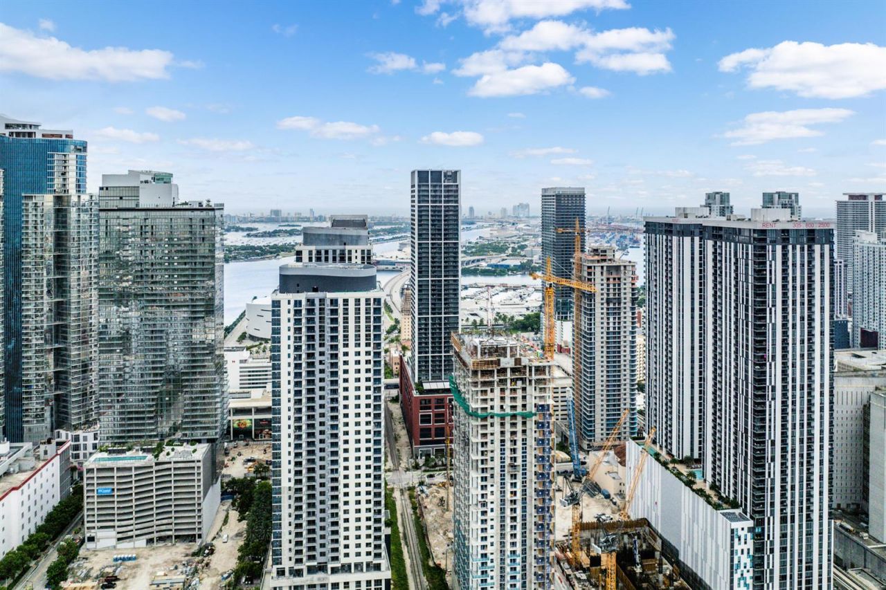 601 NE 1st Avenue , Unit 2809, Miami, FL 33132 Photo
