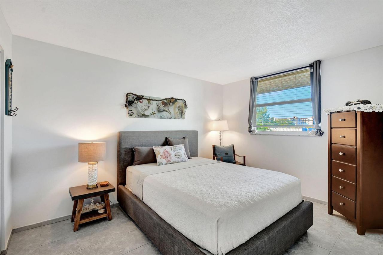 720 E Ocean Avenue , Unit 202, Boynton Beach, FL 33435 Photo