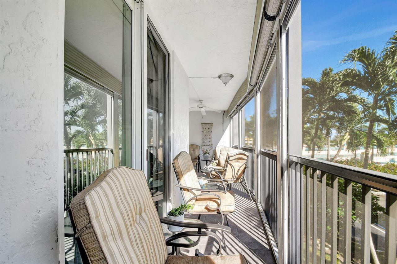 720 E Ocean Avenue , Unit 202, Boynton Beach, FL 33435 Photo