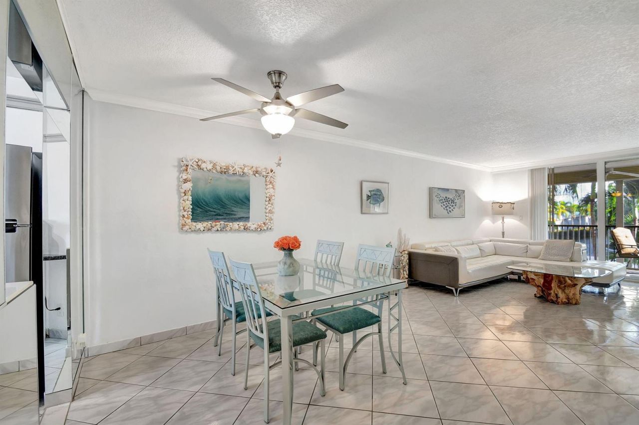 720 E Ocean Avenue , Unit 202, Boynton Beach, FL 33435 Photo
