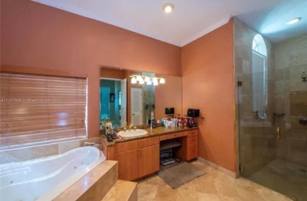 423 NE 3rd Street , Pompano Beach, FL 33060 Photo