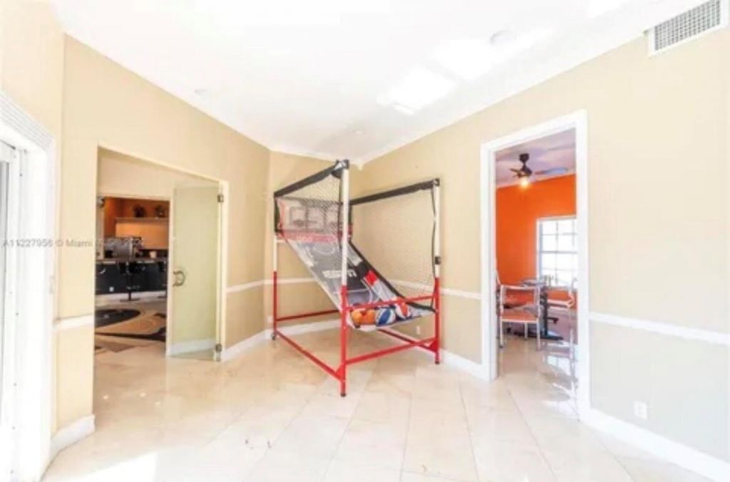 423 NE 3rd Street , Pompano Beach, FL 33060 Photo