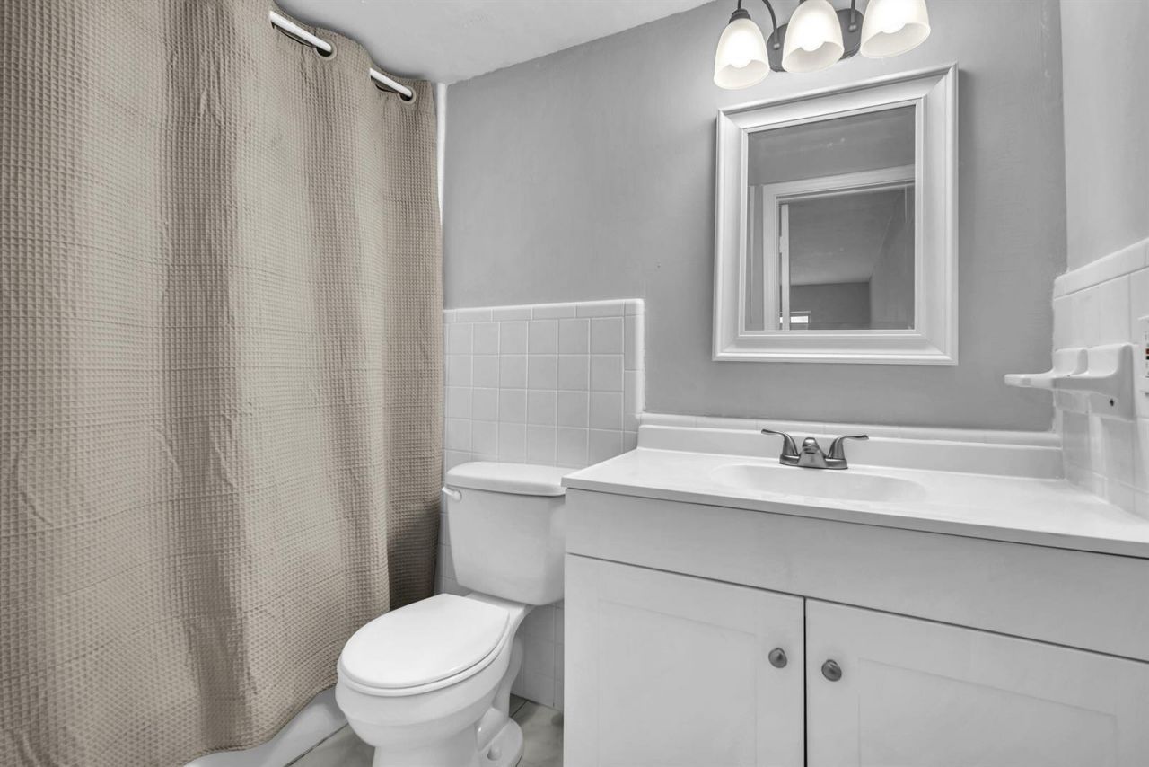2130 NE 36th Street , Unit 63, Lighthouse Point, FL 33064 Photo