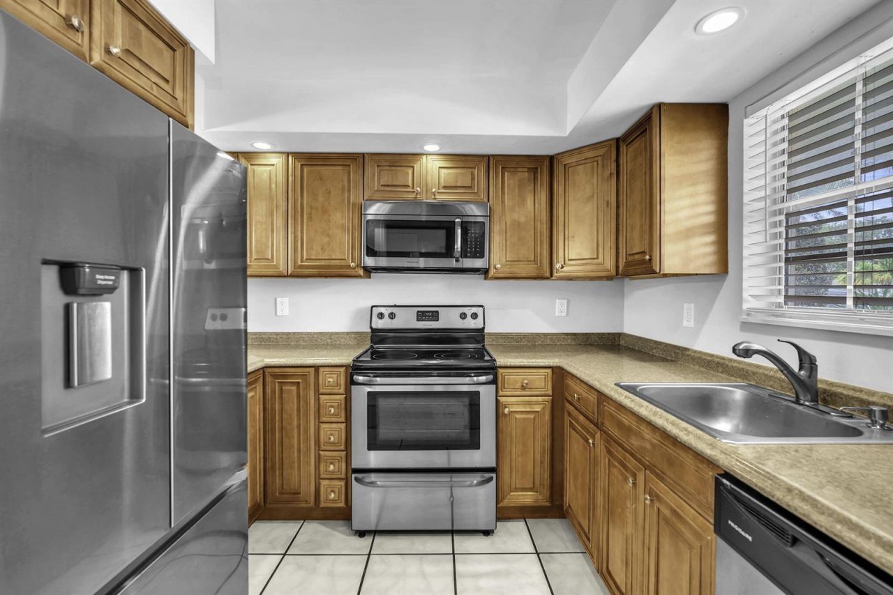 2130 NE 36th Street , Unit 63, Lighthouse Point, FL 33064 Photo