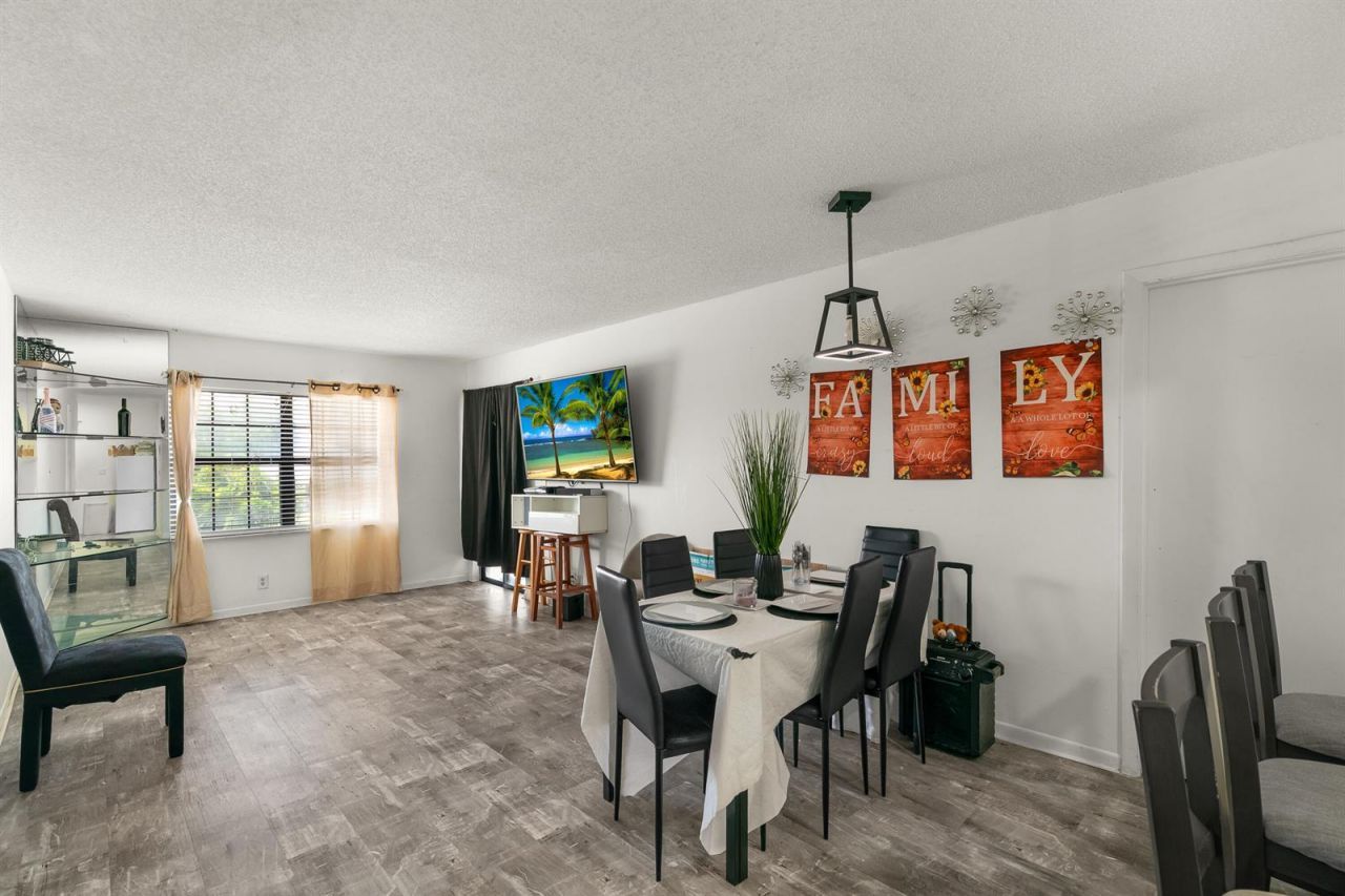 2291 Linton Ridge Circle , Unit B4, Delray Beach, FL 33444 Photo