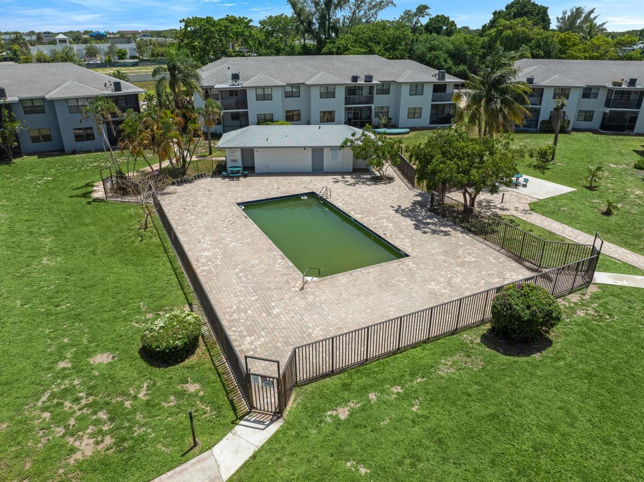 2291 Linton Ridge Circle , Unit B4, Delray Beach, FL 33444 Photo