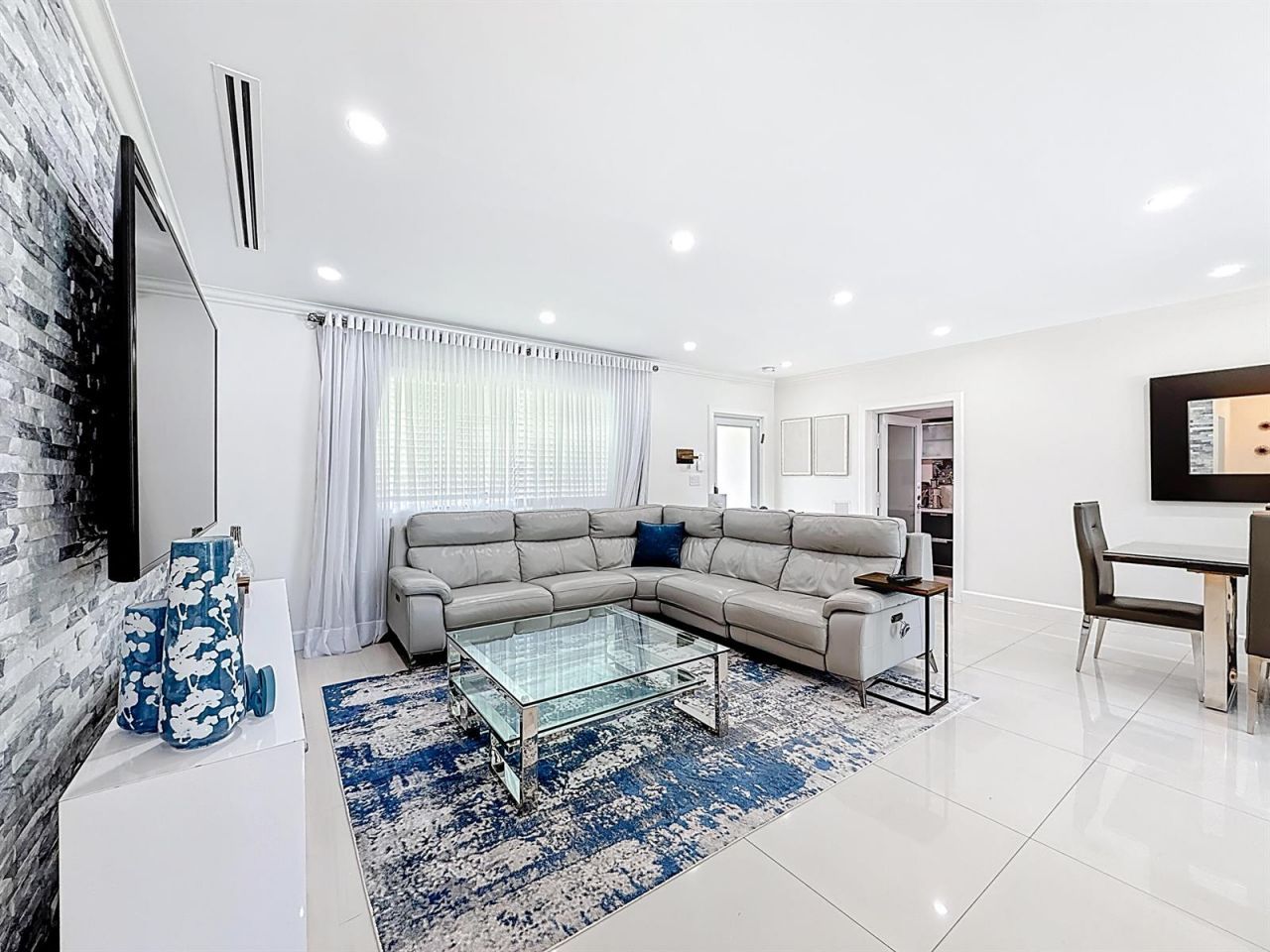2601 NE 18th Street , Pompano Beach, FL 33062 Photo