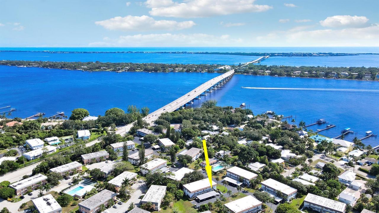 2950 SE Ocean Boulevard, Unit 6-3, Stuart, FL 34996 Photo