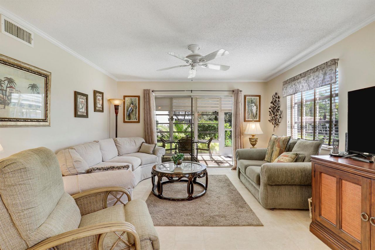 2950 SE Ocean Boulevard, Unit 6-3, Stuart, FL 34996 Photo