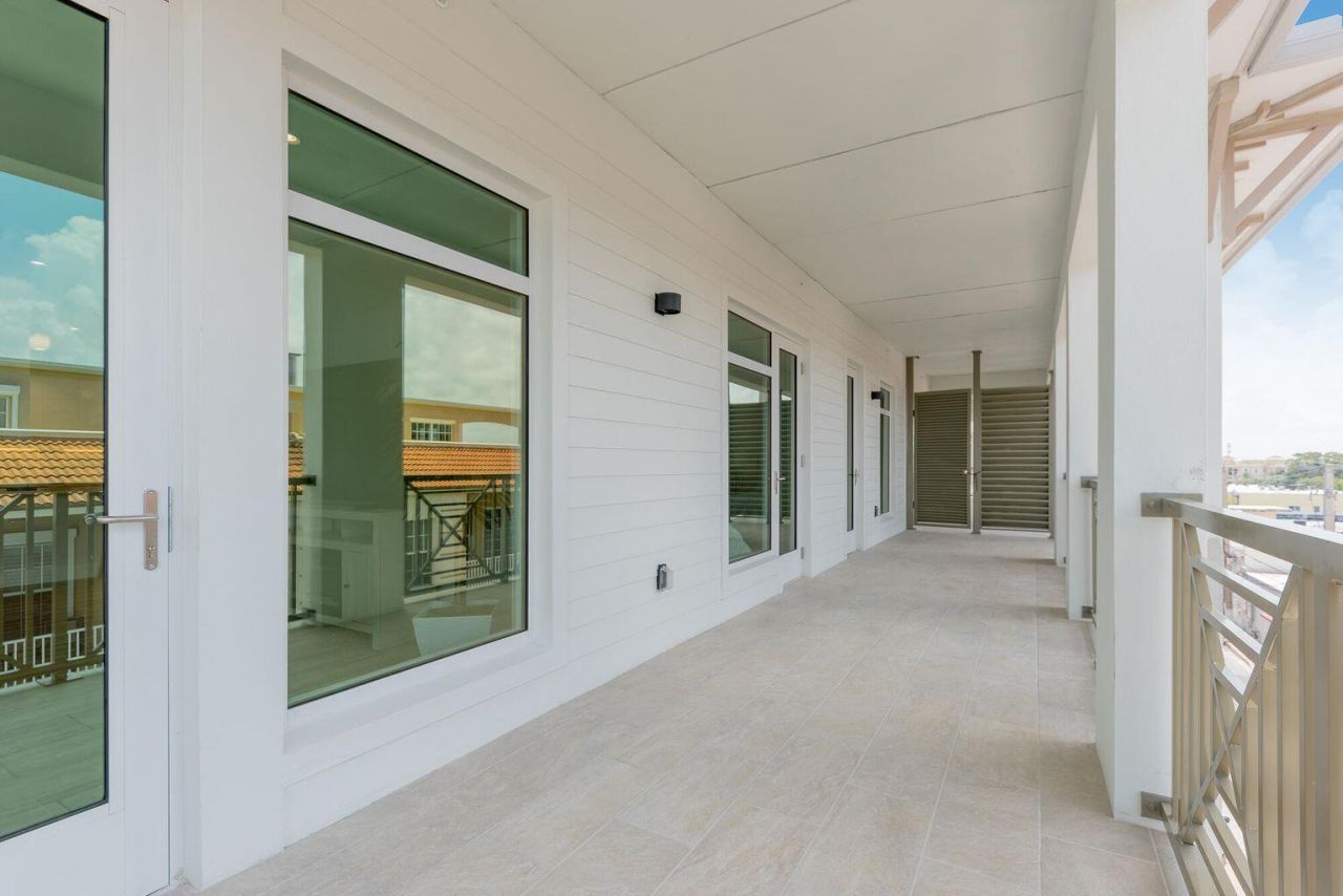 41 SW Seminole Street , Unit 410, Stuart, FL 34994 Photo