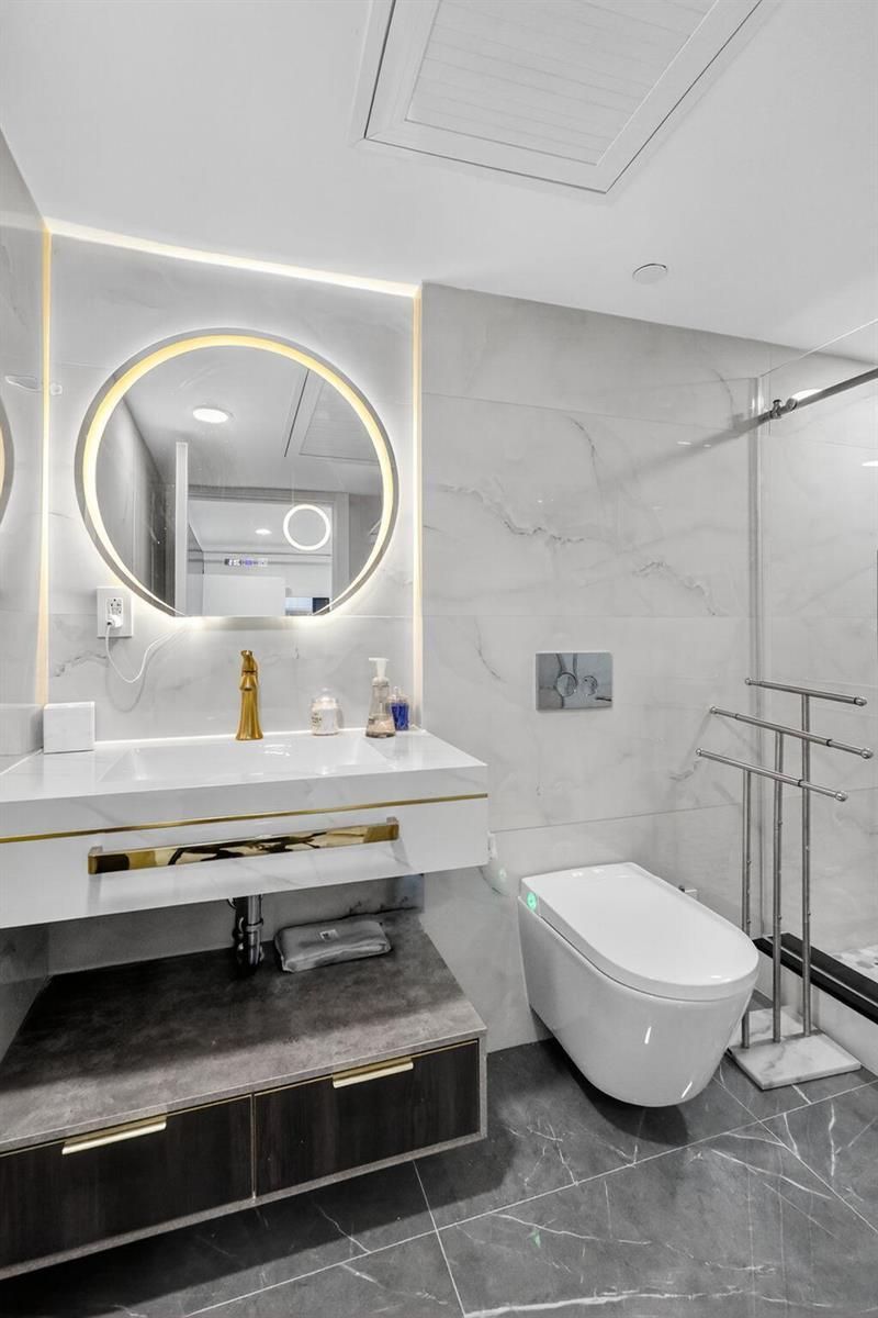 5225 Collins Avenue , Unit 1408, Miami Beach, FL 33140 Photo