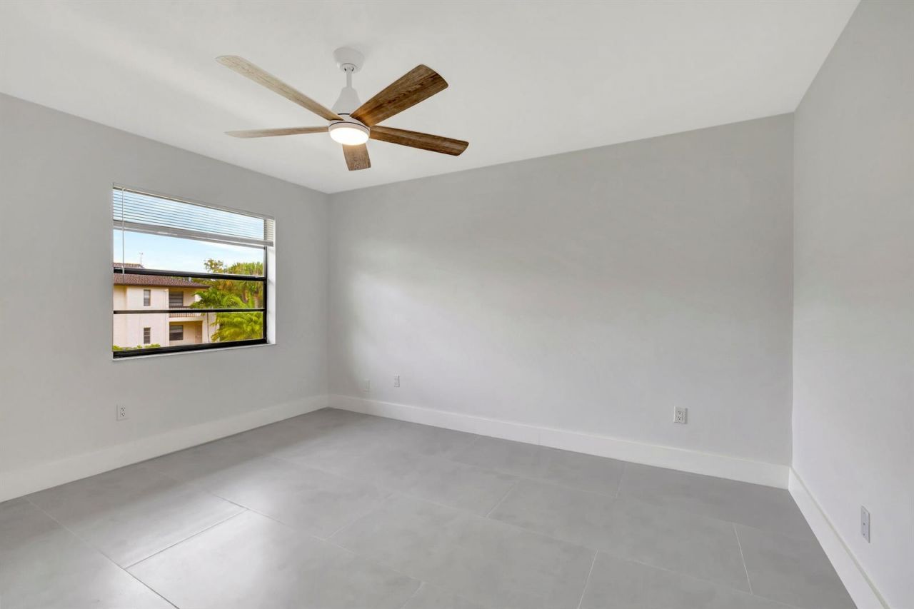 7898 Eastlake Drive , Unit 7d, Boca Raton, FL 33433 Photo