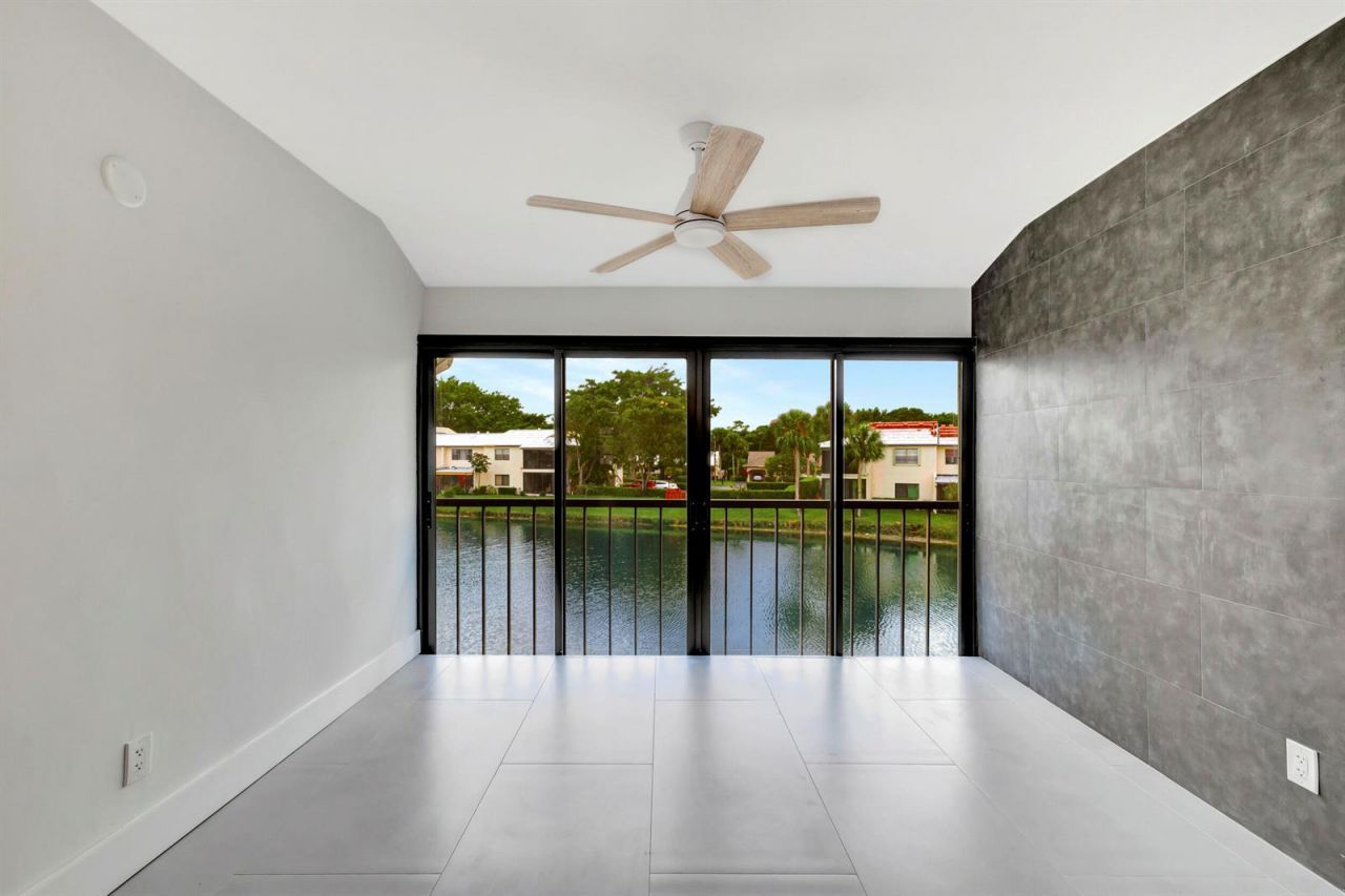 7898 Eastlake Drive , Unit 7d, Boca Raton, FL 33433 Photo