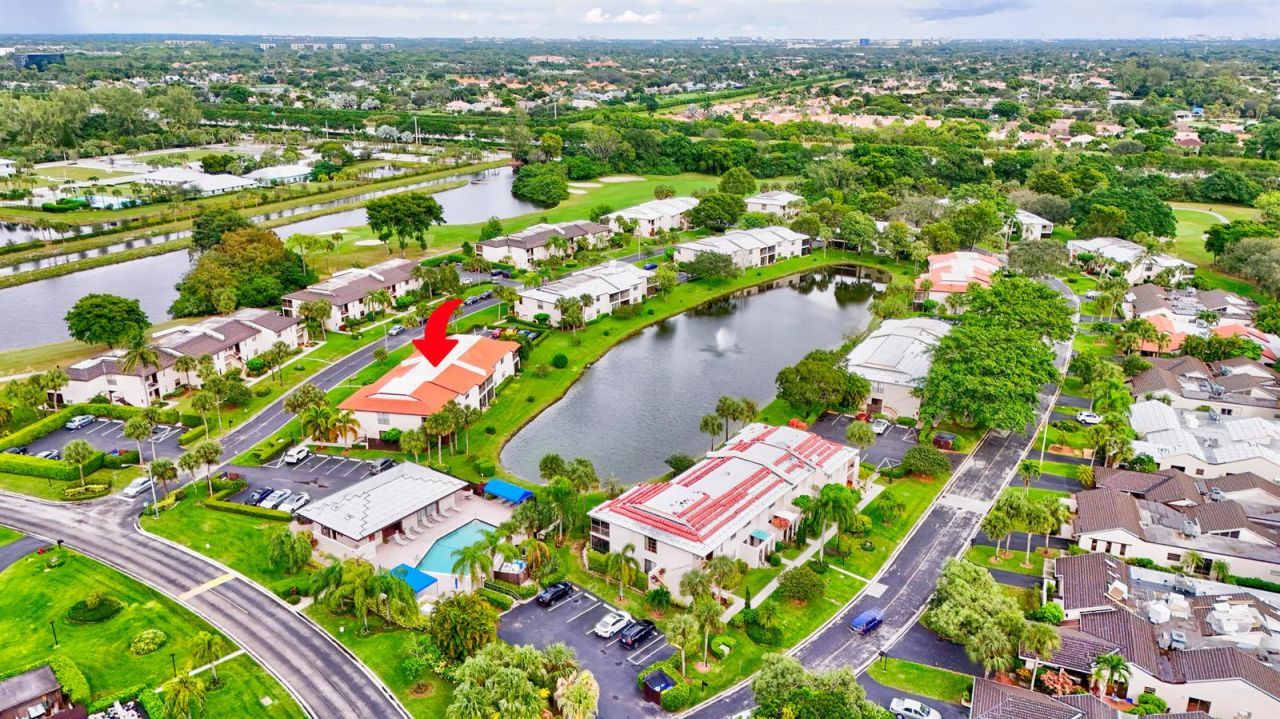 7898 Eastlake Drive , Unit 7d, Boca Raton, FL 33433 Photo