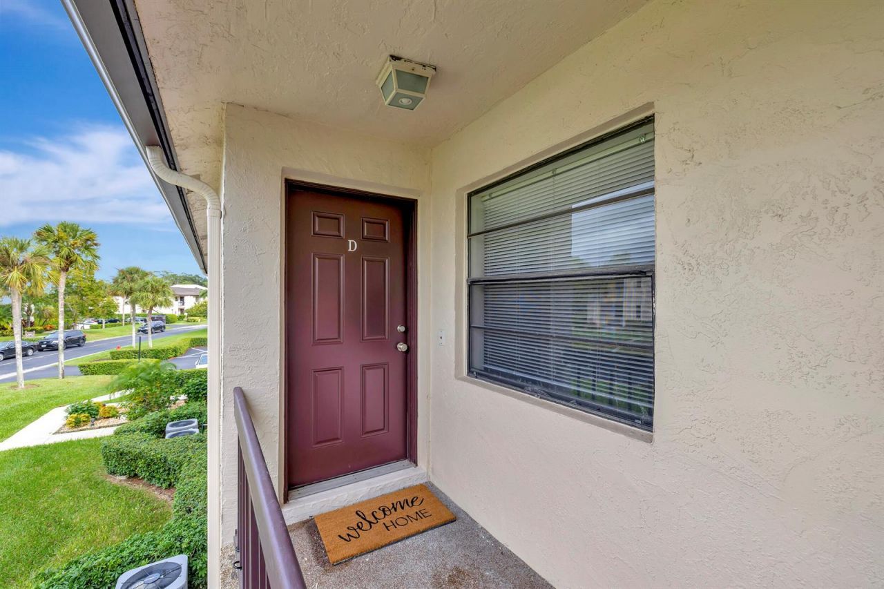 7898 Eastlake Drive , Unit 7d, Boca Raton, FL 33433 Photo
