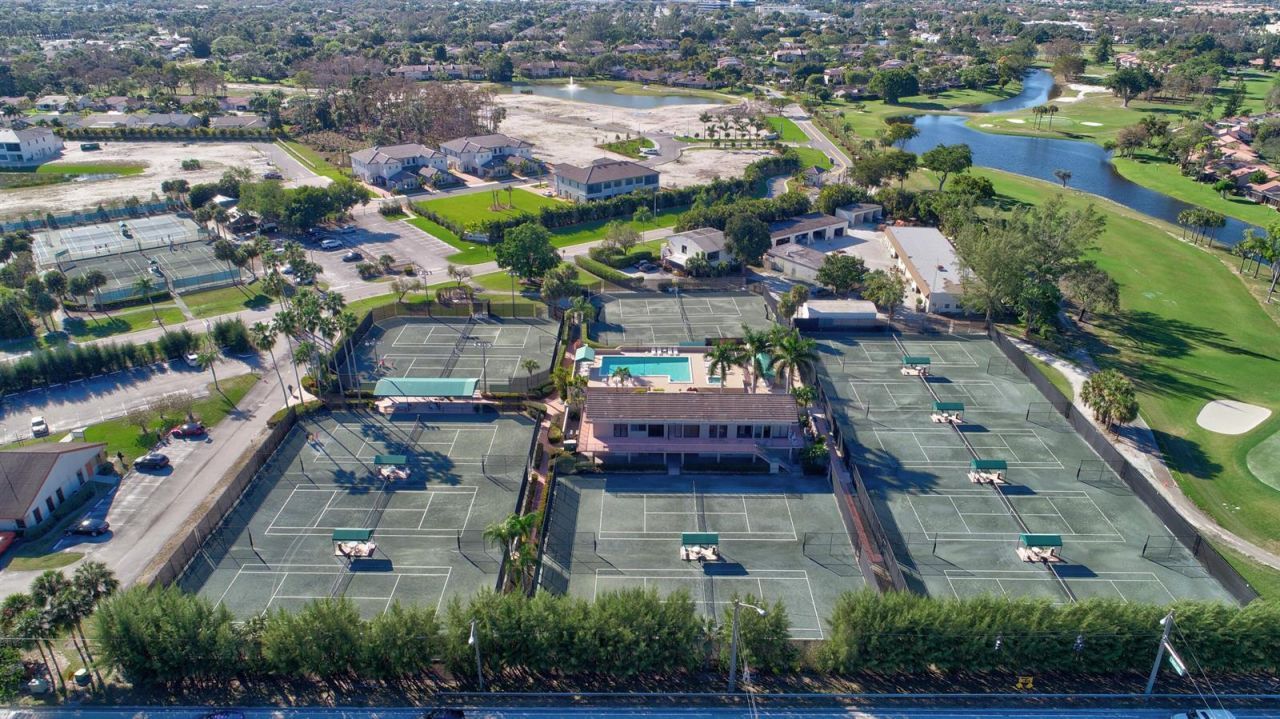 7898 Eastlake Drive , Unit 7d, Boca Raton, FL 33433 Photo