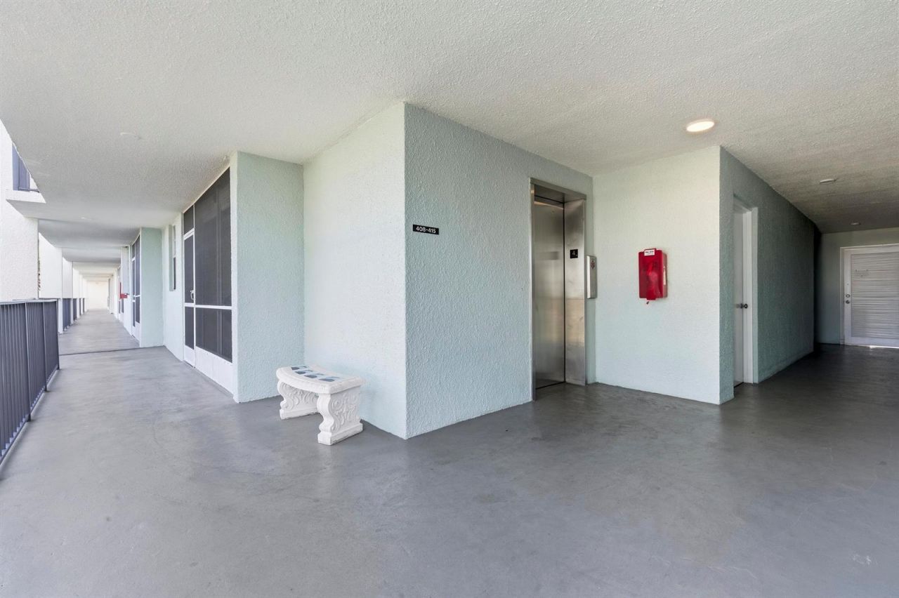 109 Paradise Harbour Blvd , Unit 415, North Palm Beach, FL 33408 Photo