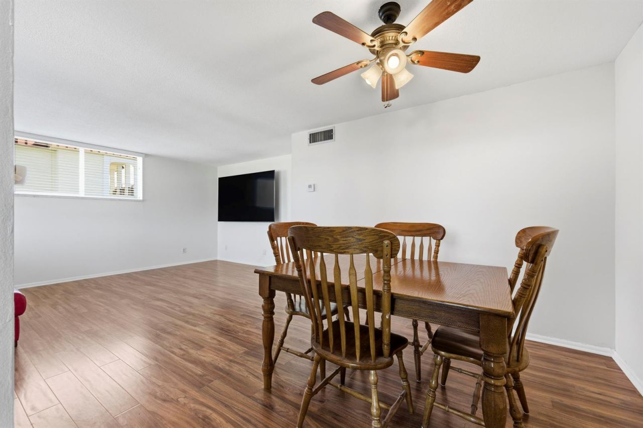 109 Paradise Harbour Blvd , Unit 415, North Palm Beach, FL 33408 Photo