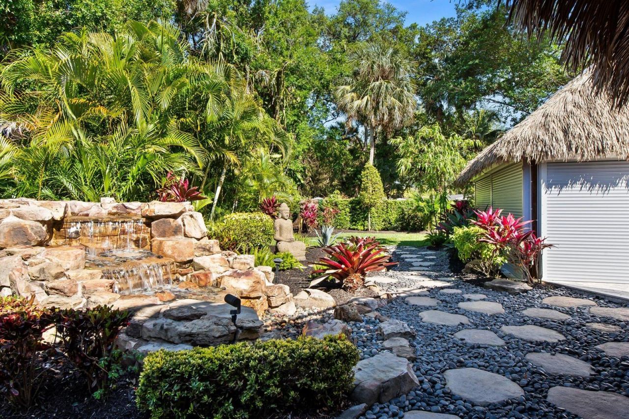 110 S Cortez Drive , Unit 110, Margate, FL 33068 Photo