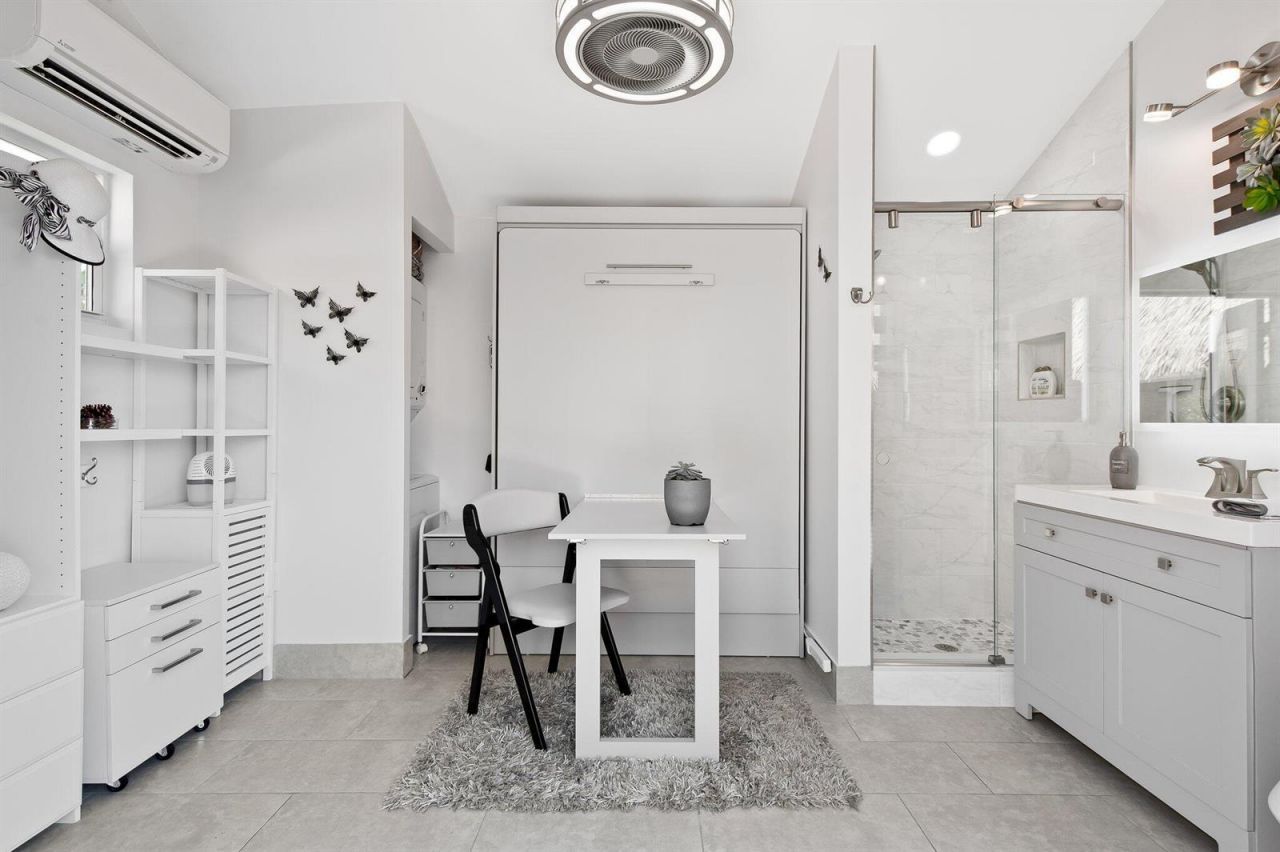 110 S Cortez Drive , Unit 110, Margate, FL 33068 Photo