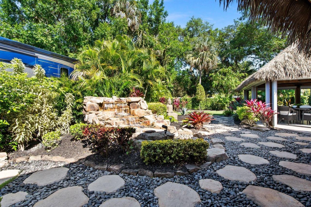 110 S Cortez Drive , Unit 110, Margate, FL 33068 Photo