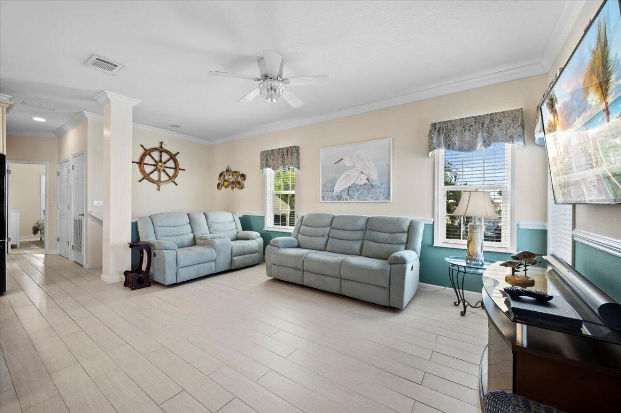 10701 S Ocean Drive , Unit 827, Jensen Beach, FL 34957 Photo