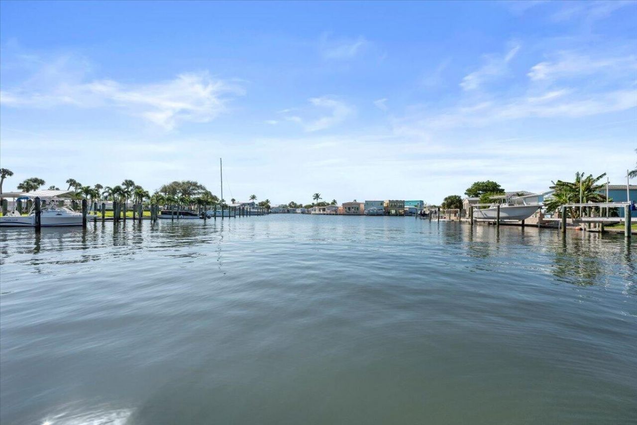 10701 S Ocean Drive , Unit 827, Jensen Beach, FL 34957 Photo
