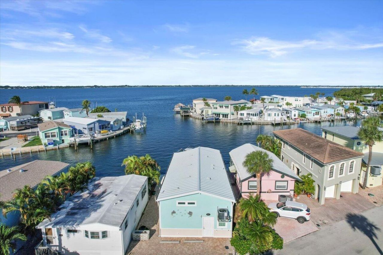 10701 S Ocean Drive , Unit 827, Jensen Beach, FL 34957 Photo